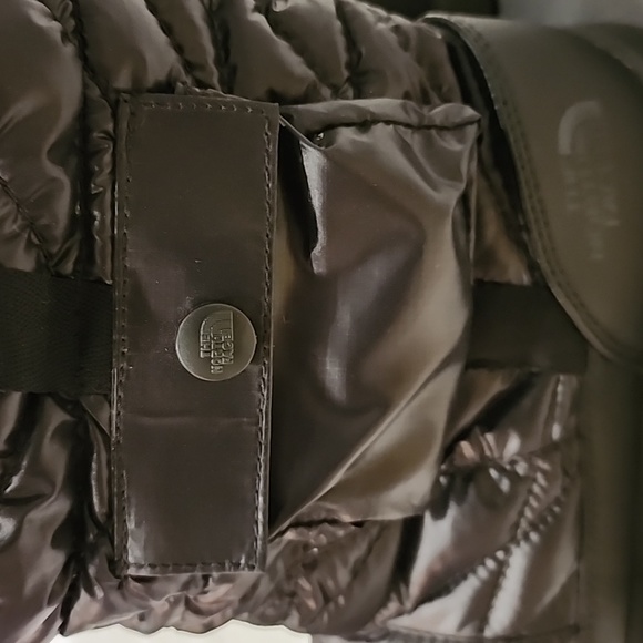 Reduced $ The North Face Boots - Picture 9 of 14